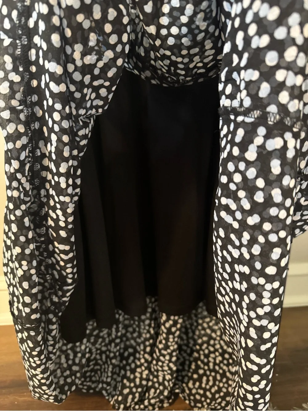 Plus Size Printed Dot V-Neck Women's Dress with Flutter Sleeves, Tier Skirt - 3x